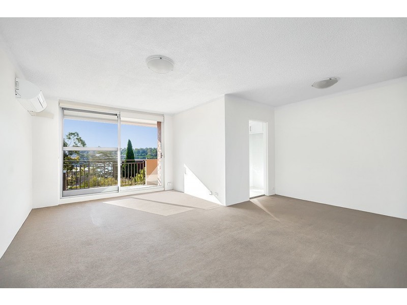 28/8 Bortfield Drive, Chiswick NSW 2046