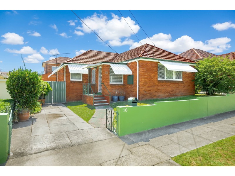 36 Duchess Avenue, Rodd Point NSW 2046
