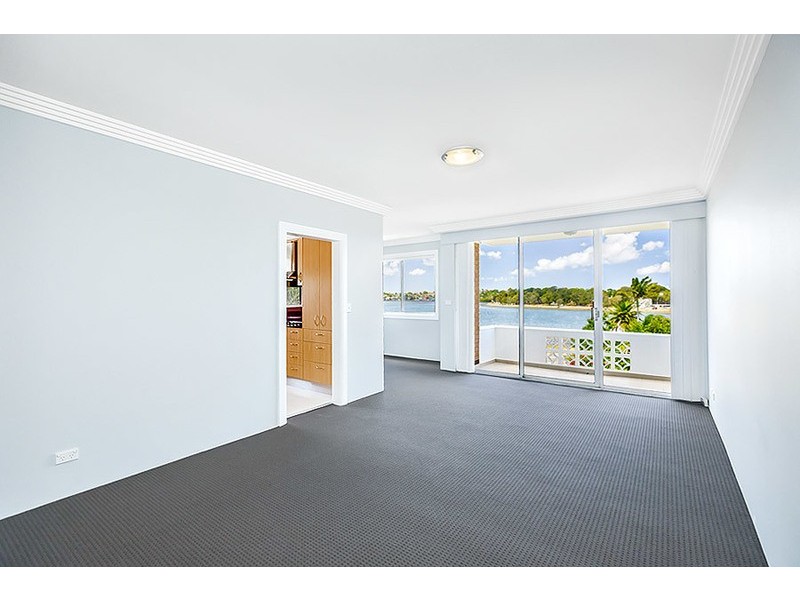 8/137-141 Regatta Road, Canada Bay NSW 2046