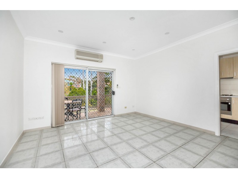 8A Ratcliffe Street, Ryde NSW 2112