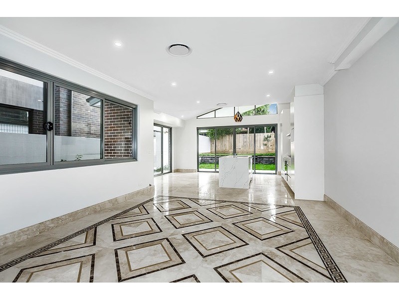 16A Rickard Street, Rodd Point NSW 2046