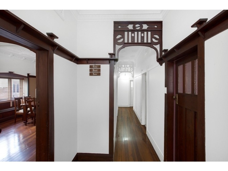 61 Mons Street, Russell Lea NSW 2046