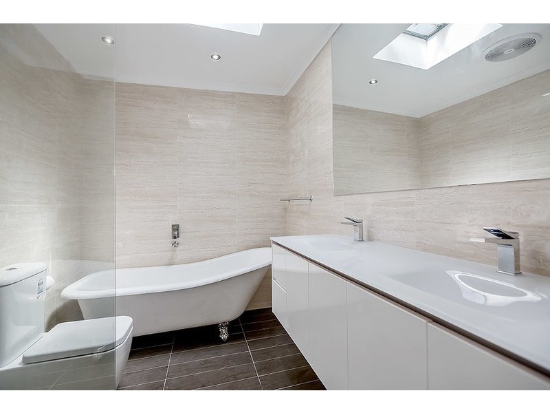 10 Colbourne Avenue, Glebe NSW 2037