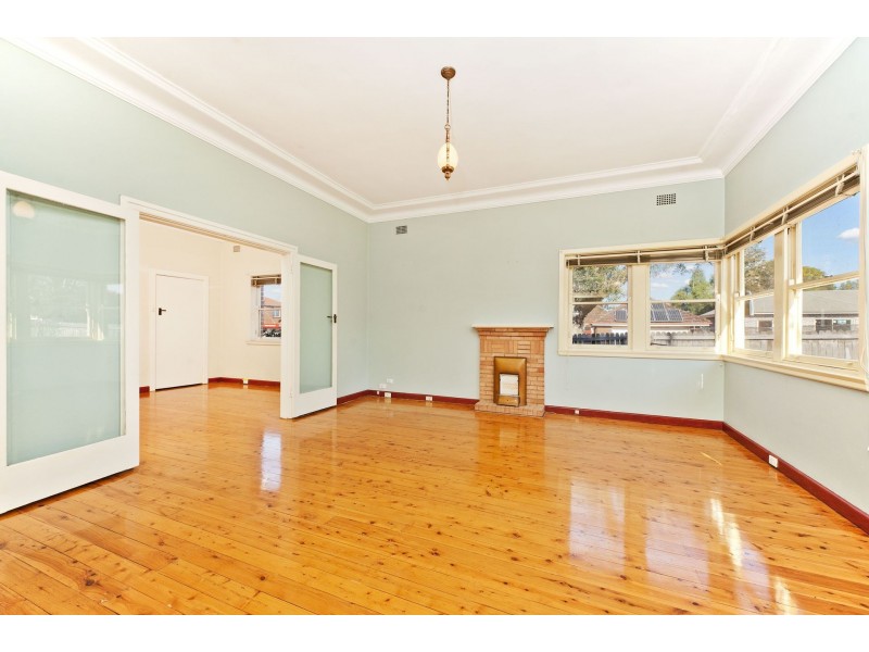 144 Concord Road, North Strathfield NSW 2137