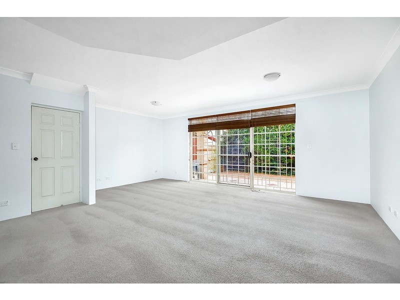 8/15 Queens Road, Five Dock NSW 2046