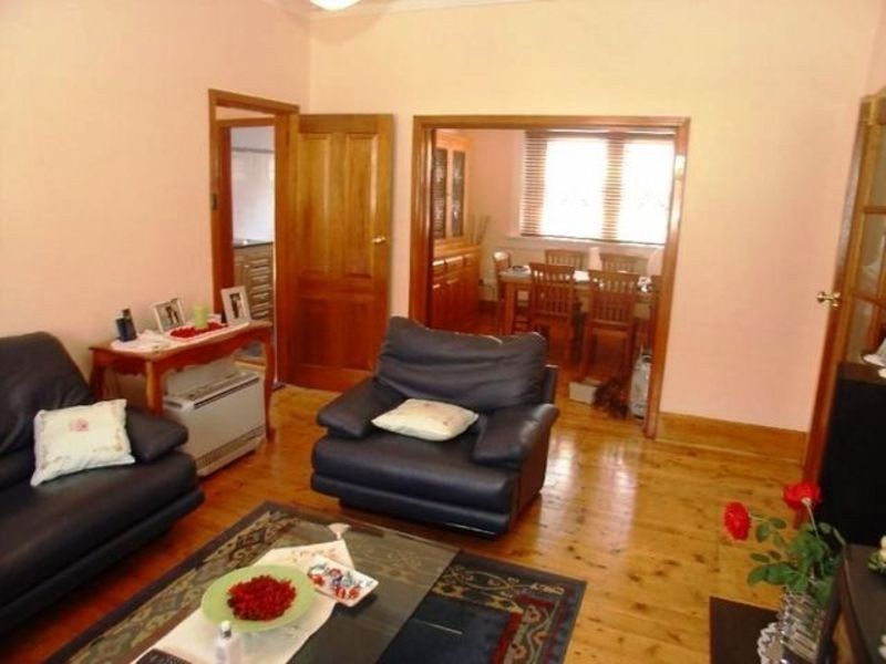 12 Mons Street, Russell Lea NSW 2046