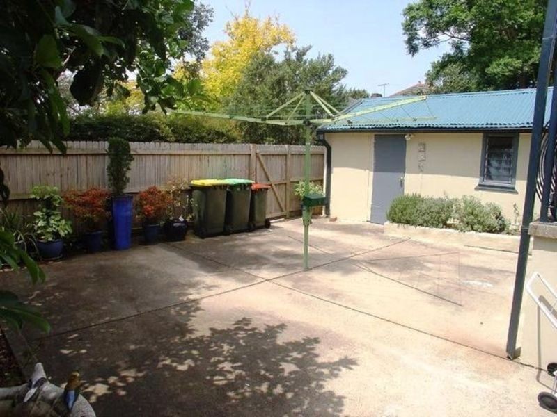 12 Mons Street, Russell Lea NSW 2046