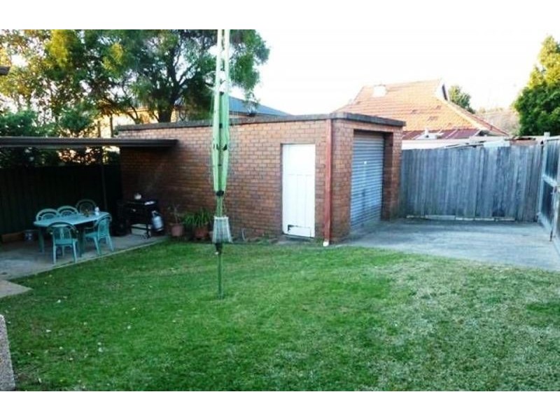 2 Byrne Ave, Russell Lea NSW 2046