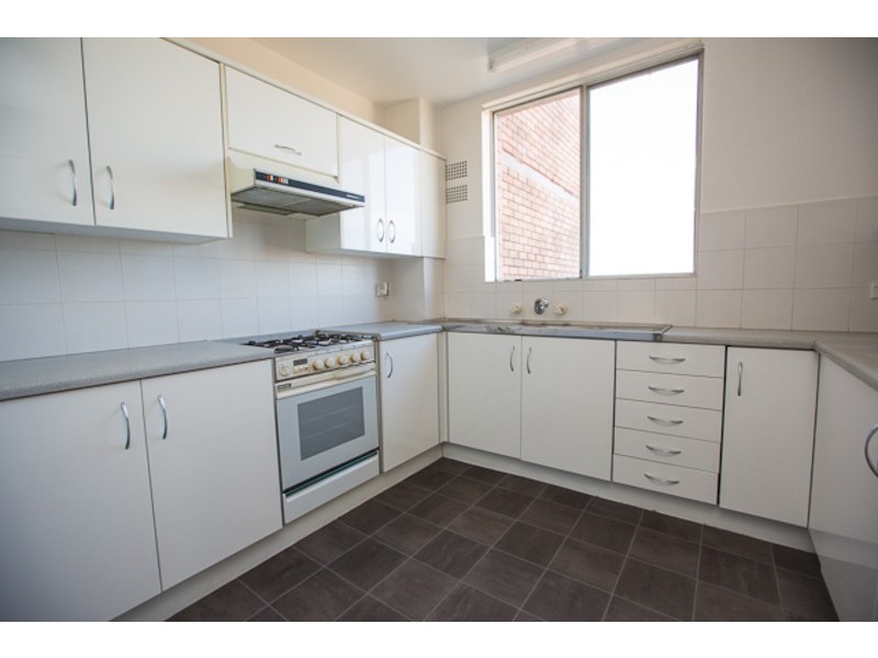 28/2 Bortfield Drive, Chiswick NSW 2046