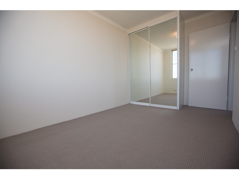 28/2 Bortfield Drive, Chiswick NSW 2046