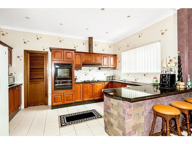 84 Burnell Street, Russell Lea NSW 2046