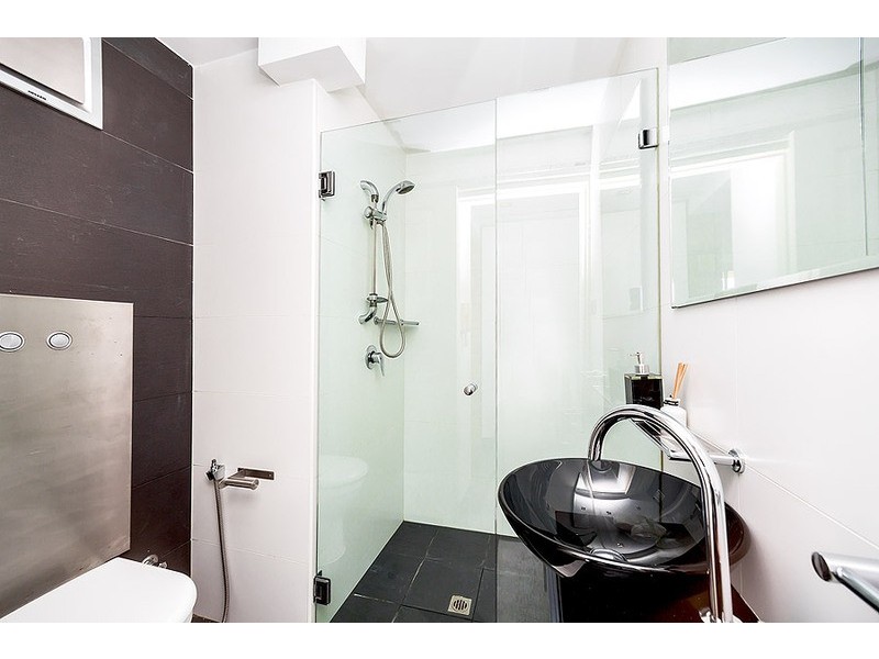 16/2 Bortfield Drive, Chiswick NSW 2046