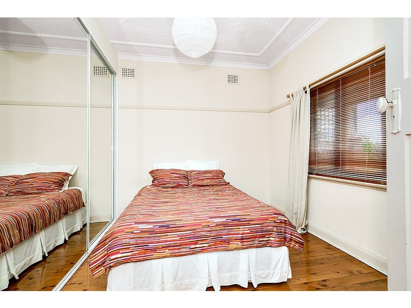 51  Walton Crescent, Abbotsford NSW 2046