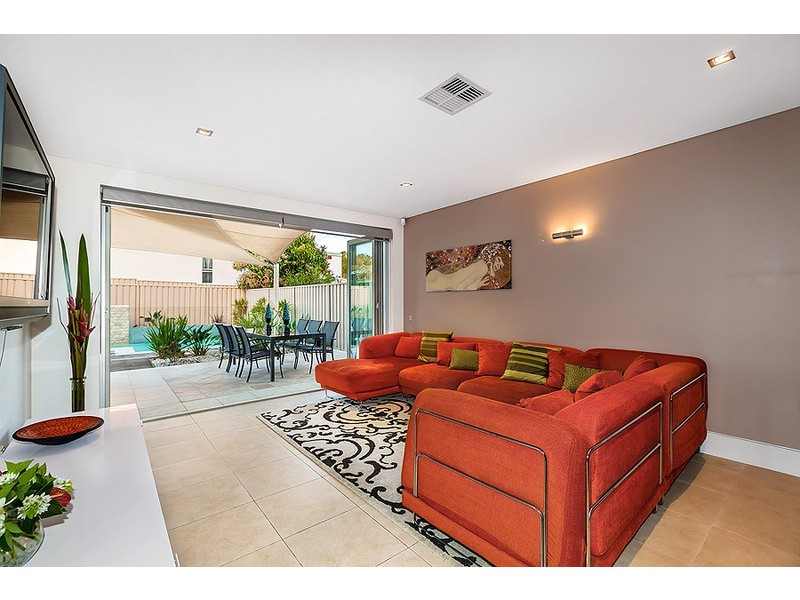 6 Thompson Street, Drummoyne NSW 2047