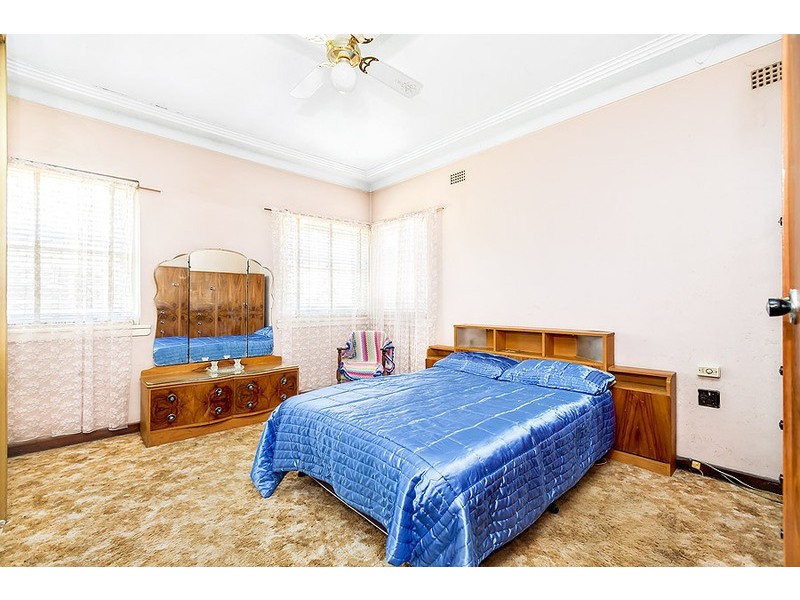 39 Cabarita Road, Concord NSW 2137