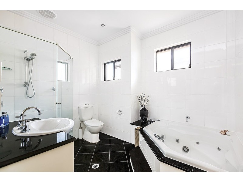 43 Undine Street, Russell Lea NSW 2046