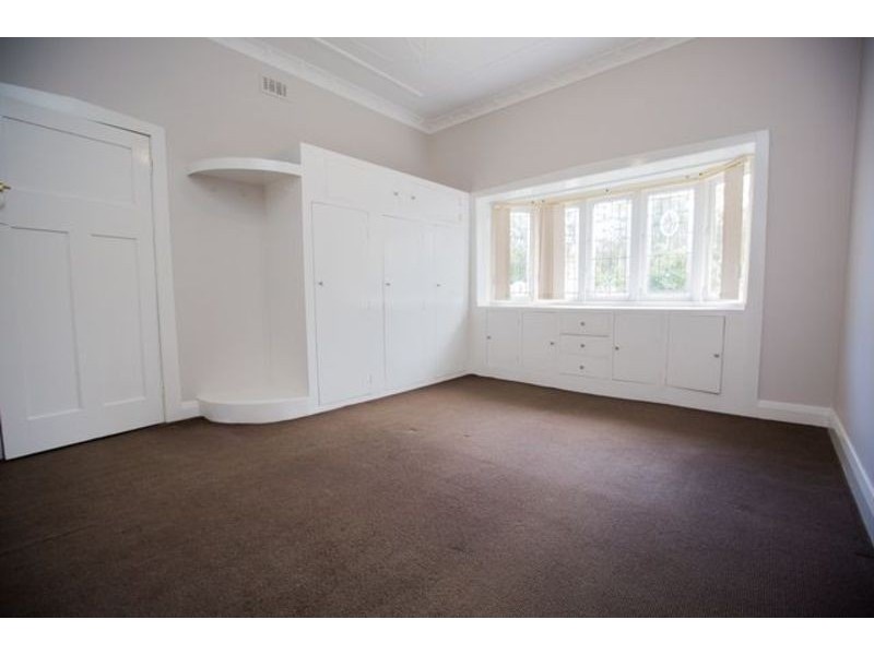 25 MacNamara Avenue, Concord NSW 2137