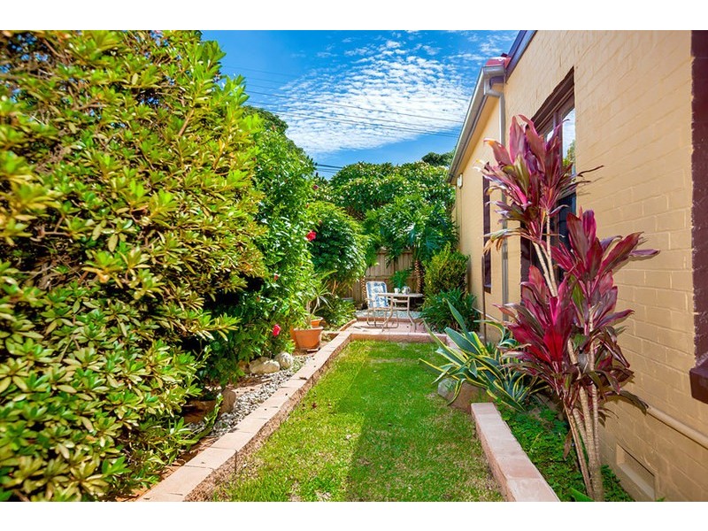 527 Lyons Road West, Five Dock NSW 2046