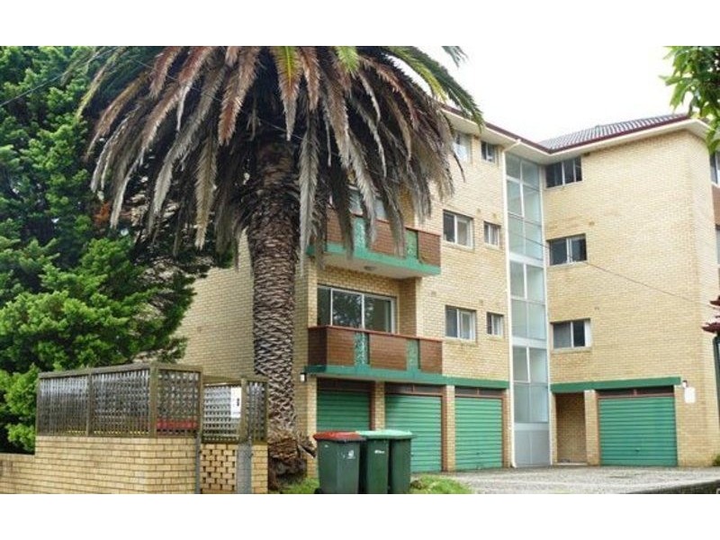 3/10  College Street, Drummoyne NSW 2047