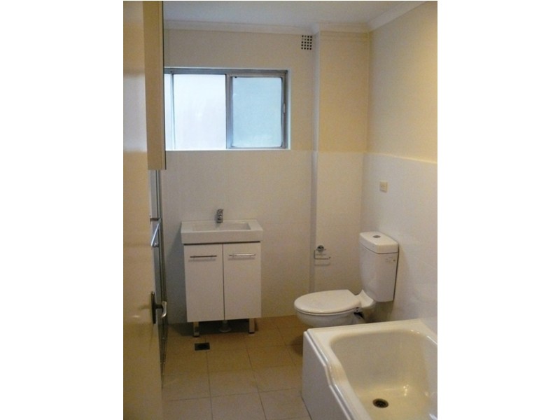 3/10  College Street, Drummoyne NSW 2047