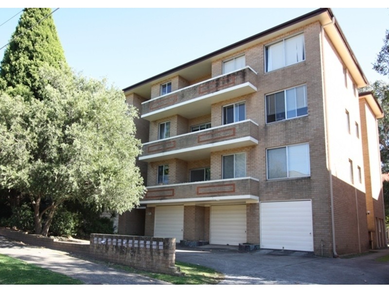 11/18 Kitchener Street, Kogarah NSW 2217