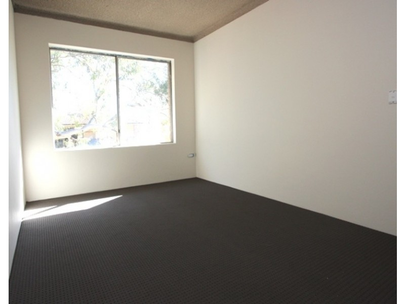 11/18 Kitchener Street, Kogarah NSW 2217