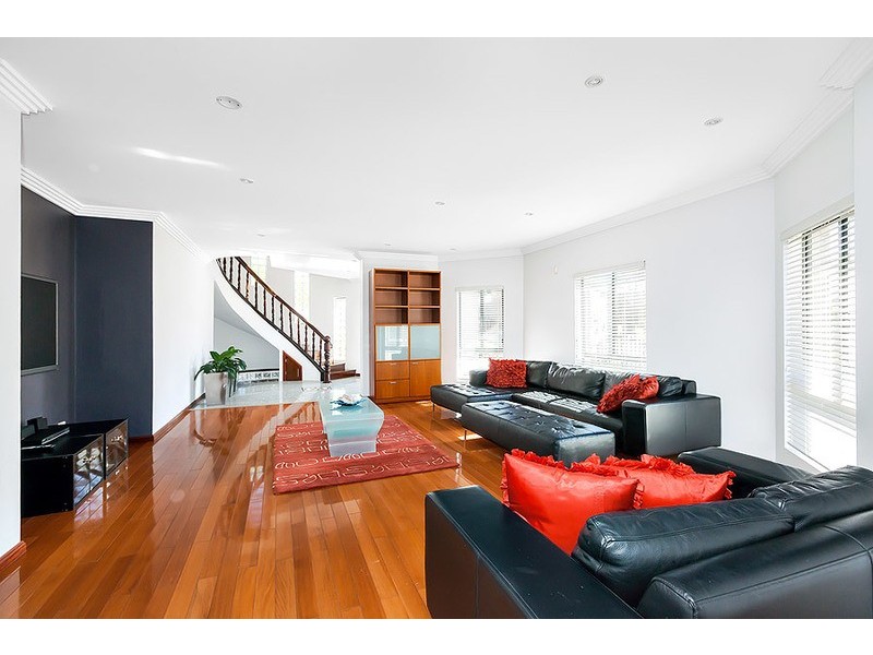 28 Adams Street, Breakfast Point NSW 2137