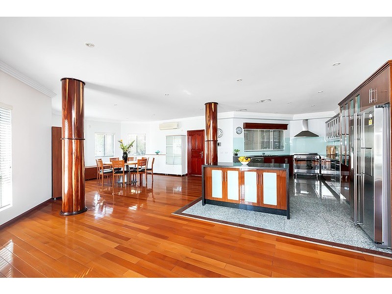 28 Adams Street, Breakfast Point NSW 2137