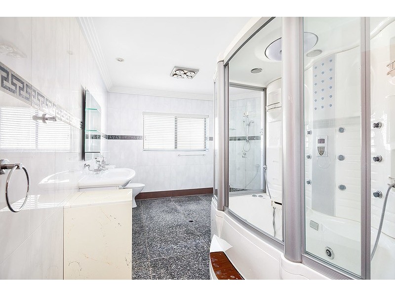 28 Adams Street, Breakfast Point NSW 2137