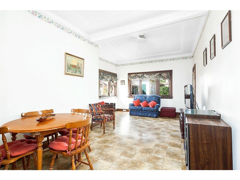 6  Wallis Avenue, Strathfield NSW 2135