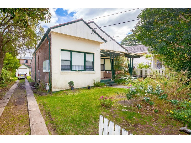 55 Kingsland Road, Strathfield NSW 2135