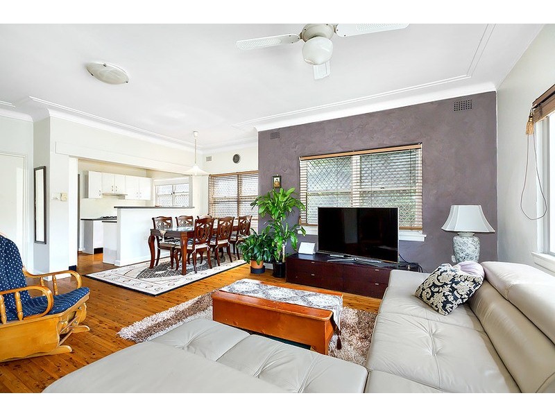 77 Punchbowl Road, Belfield NSW 2191