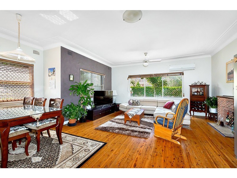 77 Punchbowl Road, Belfield NSW 2191