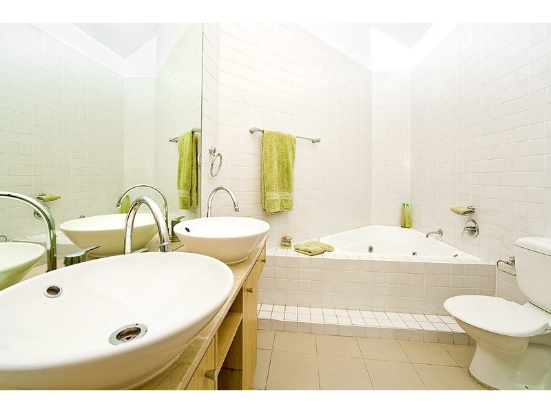 53/29 Bennelong Parkway, Wentworth Point NSW 2127