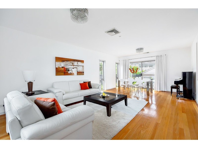 6 Correys Square, Cabarita NSW 2137