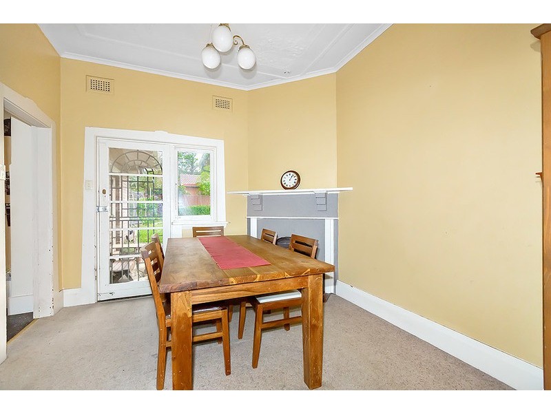 8 Leigh Avenue, Concord NSW 2137