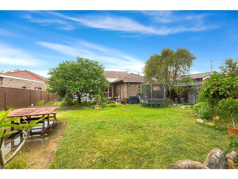 8 Leigh Avenue, Concord NSW 2137