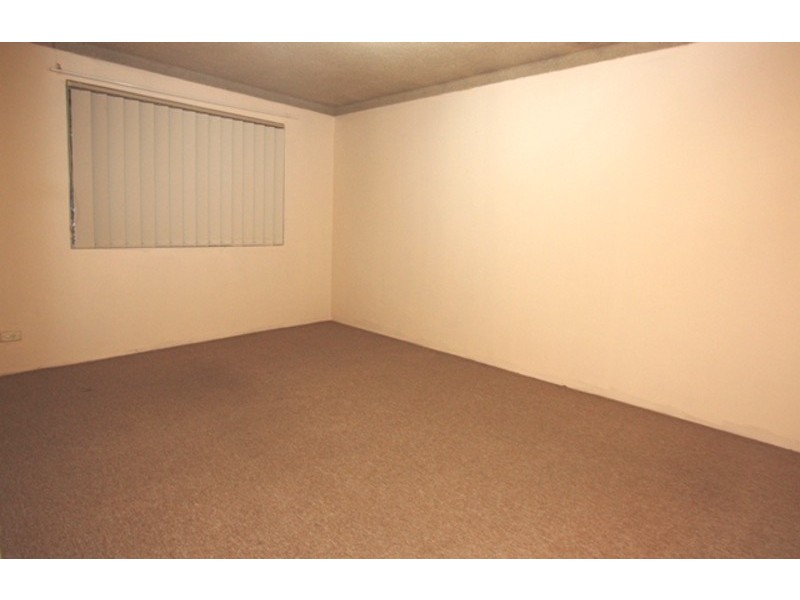 5/64 Sackville Street, Fairfield NSW 2165