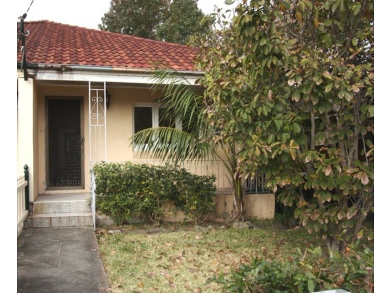 34 Kembla Street, Croydon Park NSW 2133