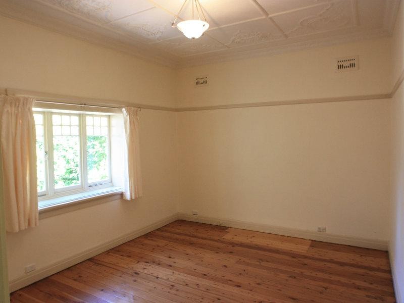 2/16 First Avenue, Campsie NSW 2194