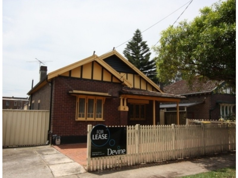 16 Loftus Crescent, Homebush NSW 2140