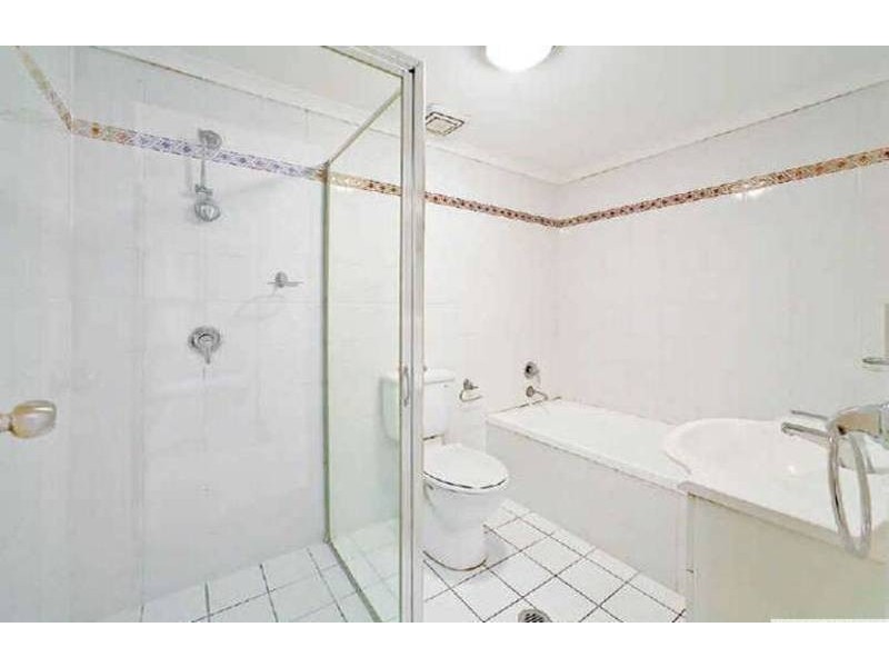 2/10 Belleverde Avenue, Strathfield NSW 2135