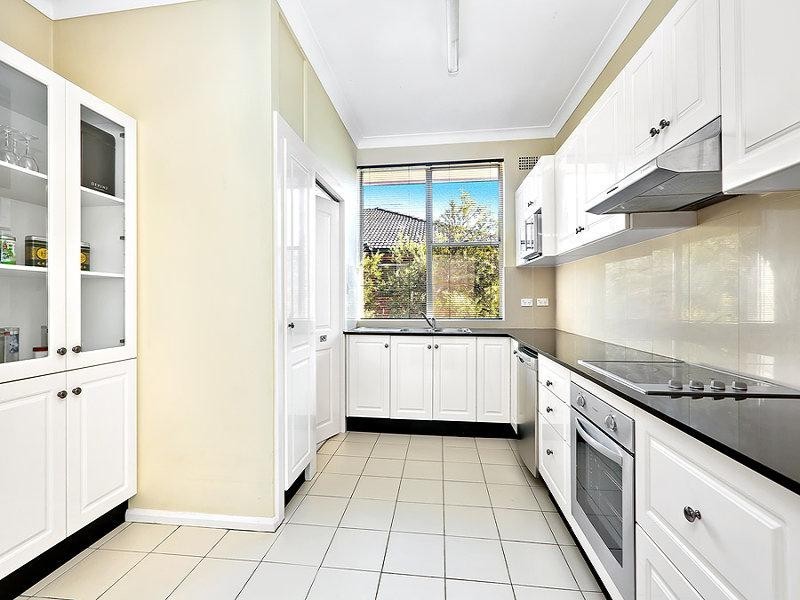 6/2 Russell  Street, Strathfield NSW 2135