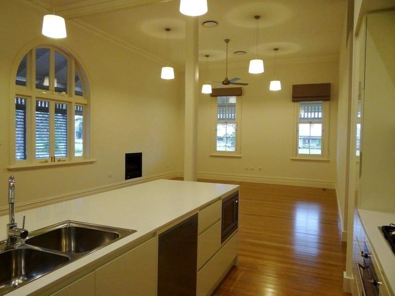 11 Brooks Circuit, Lidcombe NSW 2141