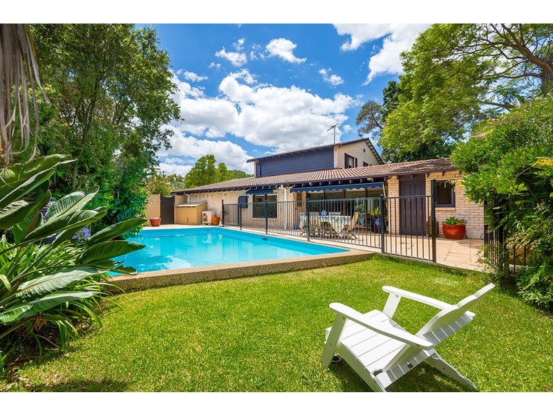 4 Simone Crescent, Strathfield NSW 2135