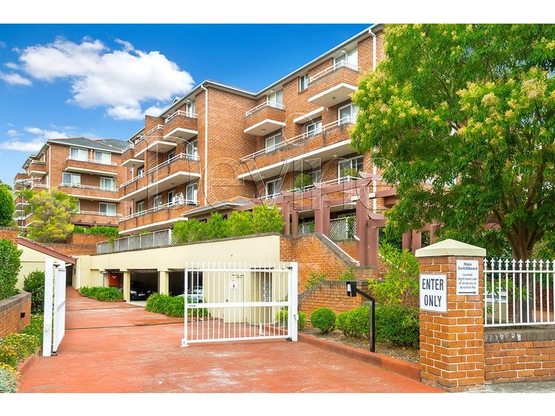 2/1 Elva Street, Strathfield NSW 2135