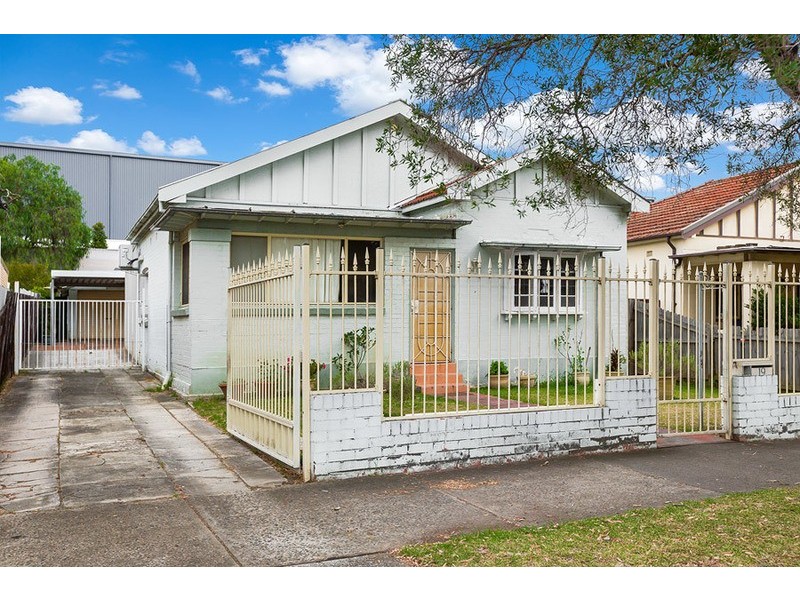 19 Telopea Avenue, Homebush West NSW 2140