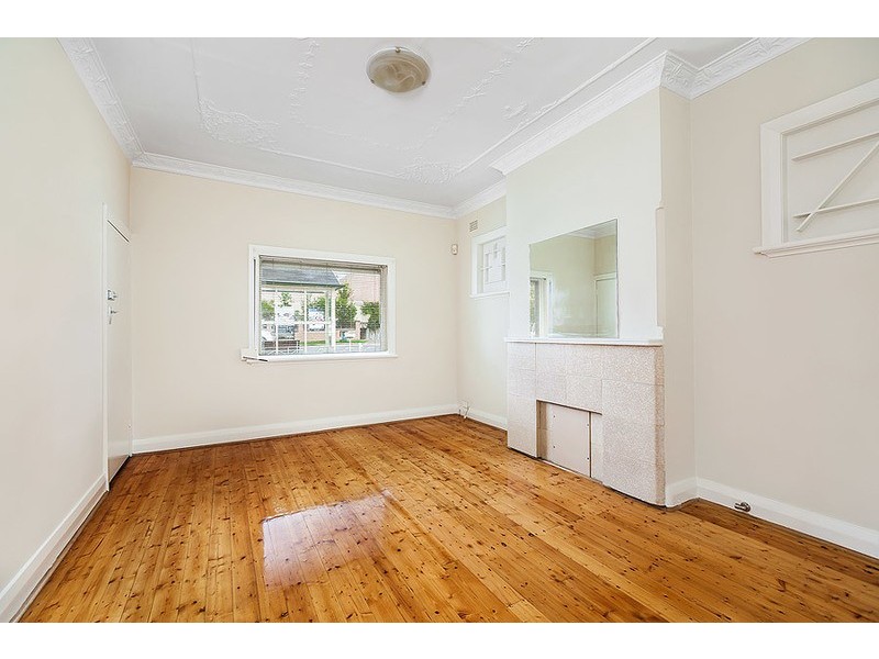 42 Underwood Road, Homebush NSW 2140