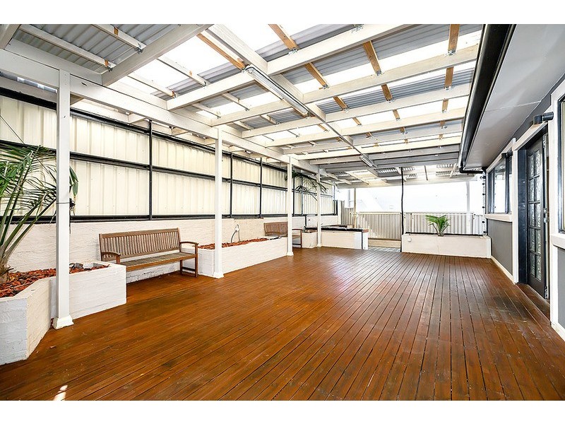 32 Nicoll Street, Roselands NSW 2196