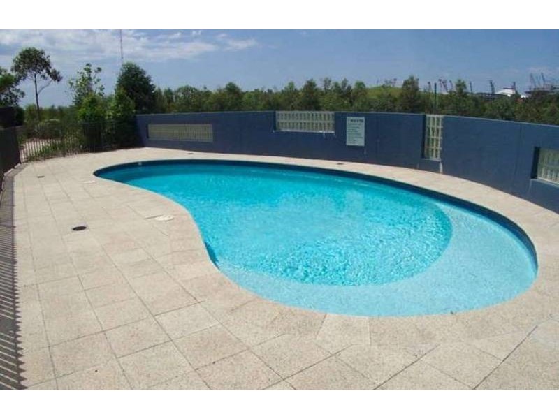 20/1 Heidelberg Avenue, Newington NSW 2127